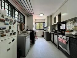 Blk 263 Jurong East Street 24 (Jurong East), HDB 5 Rooms #574136751